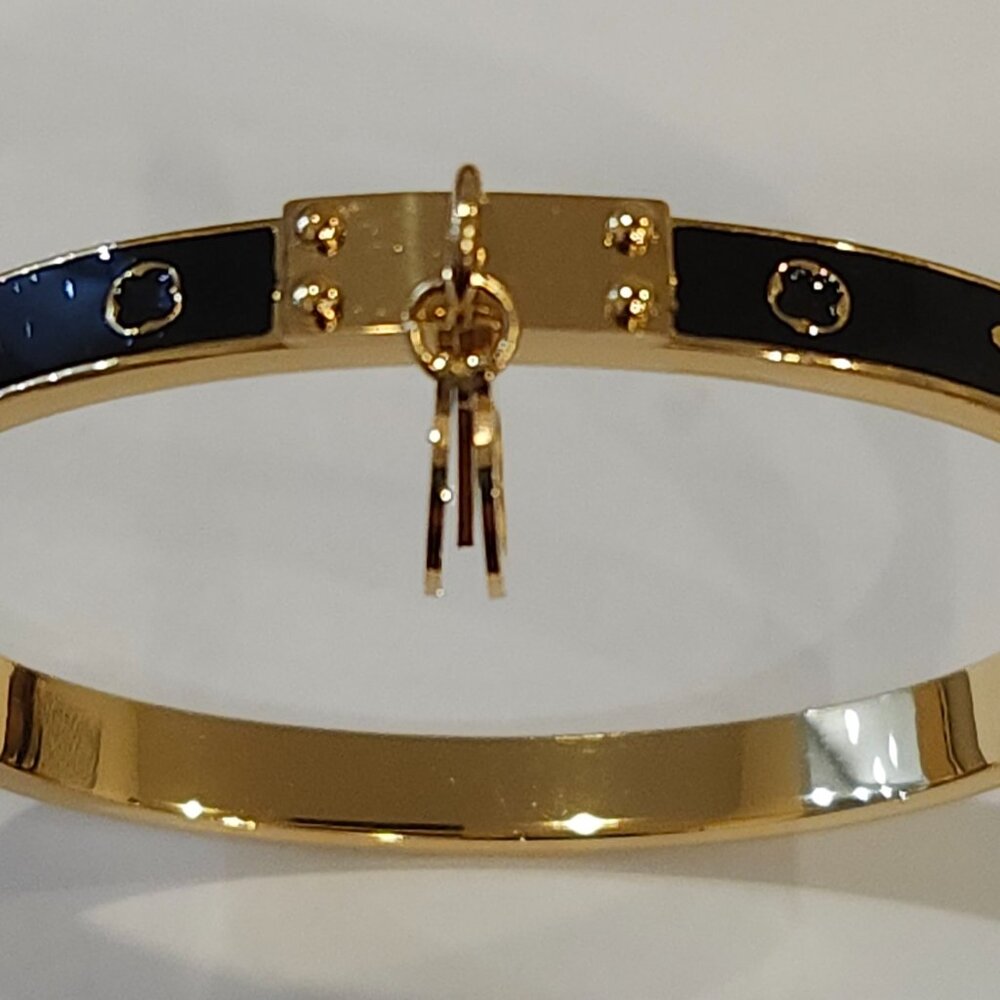 Monogramed Top Label Inspired Clasp Bracelet With Black Enamel Inlay. NWOT - Picture 3 of 4